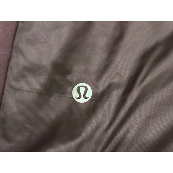 Lululemon Down For A Run Vest II Purple Puffer Vest, Size 8 - Picture 6 of 7